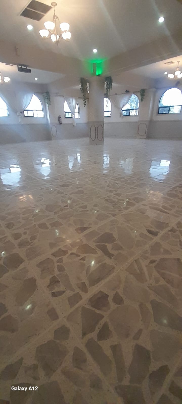 Piso de concreto pulido y abrillantado en León Guanajuato - Proyecto 90 RRF